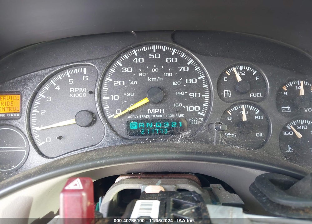 2001 GMC YUKON XL 1500 SLT VIN: 3GKEC16T61G136848