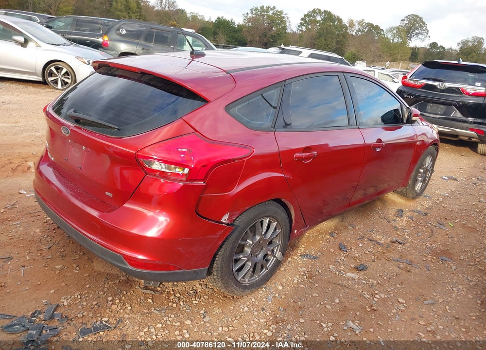 2016 FORD FOCUS SE VIN: 1FADP3K27GL282388