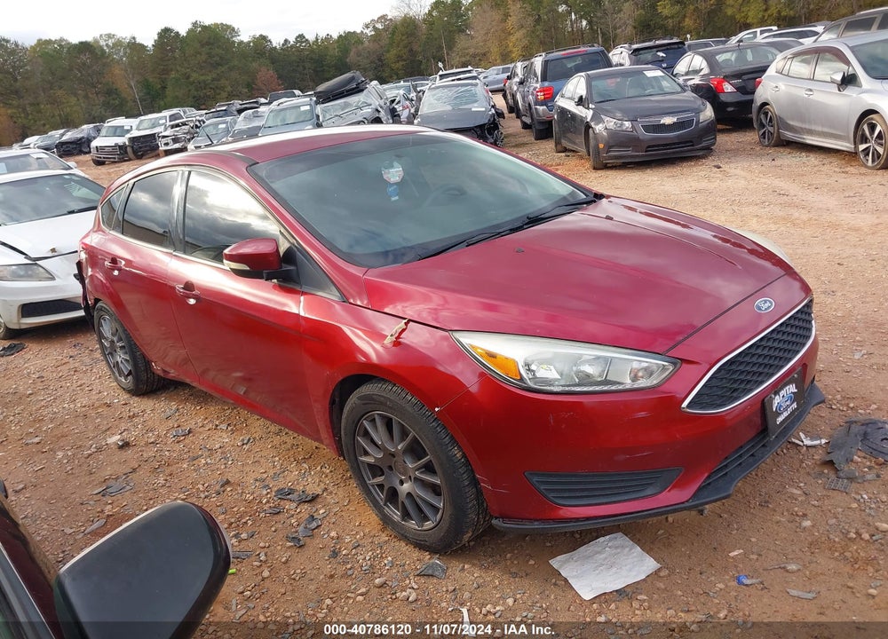 2016 FORD FOCUS SE VIN: 1FADP3K27GL282388
