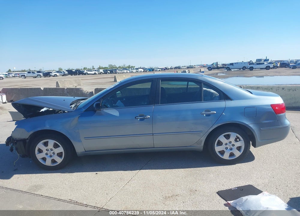 2009 HYUNDAI SONATA GLS VIN: 5NPET46C29H527768