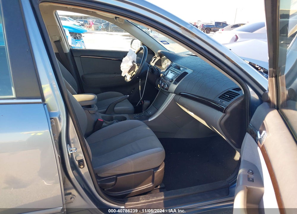 2009 HYUNDAI SONATA GLS VIN: 5NPET46C29H527768