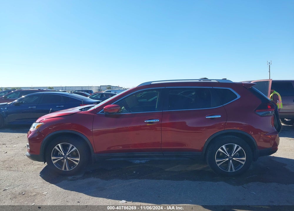 2019 NISSAN ROGUE SV VIN: 5N1AT2MT8KC709784