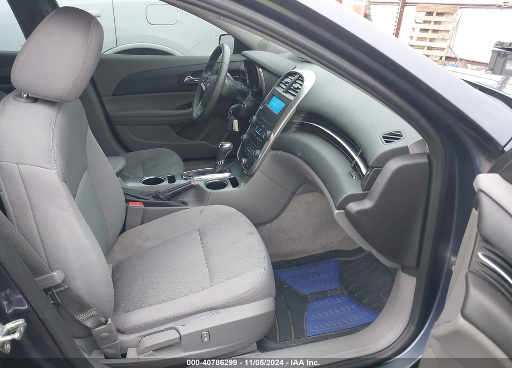 2015 CHEVROLET MALIBU LS VIN: 1G11B5SL4FF337045