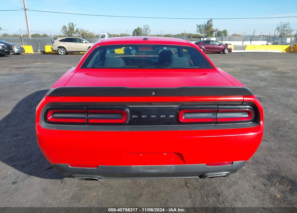 2018 DODGE CHALLENGER SXT VIN: 2C3CDZAG9JH288636
