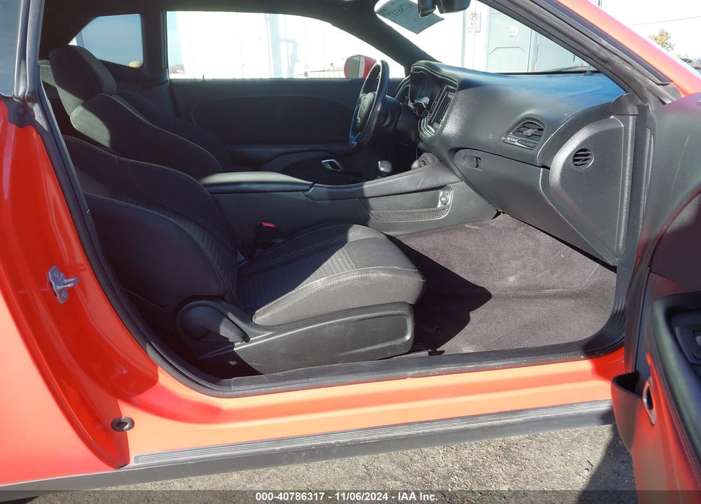 2018 DODGE CHALLENGER SXT VIN: 2C3CDZAG9JH288636