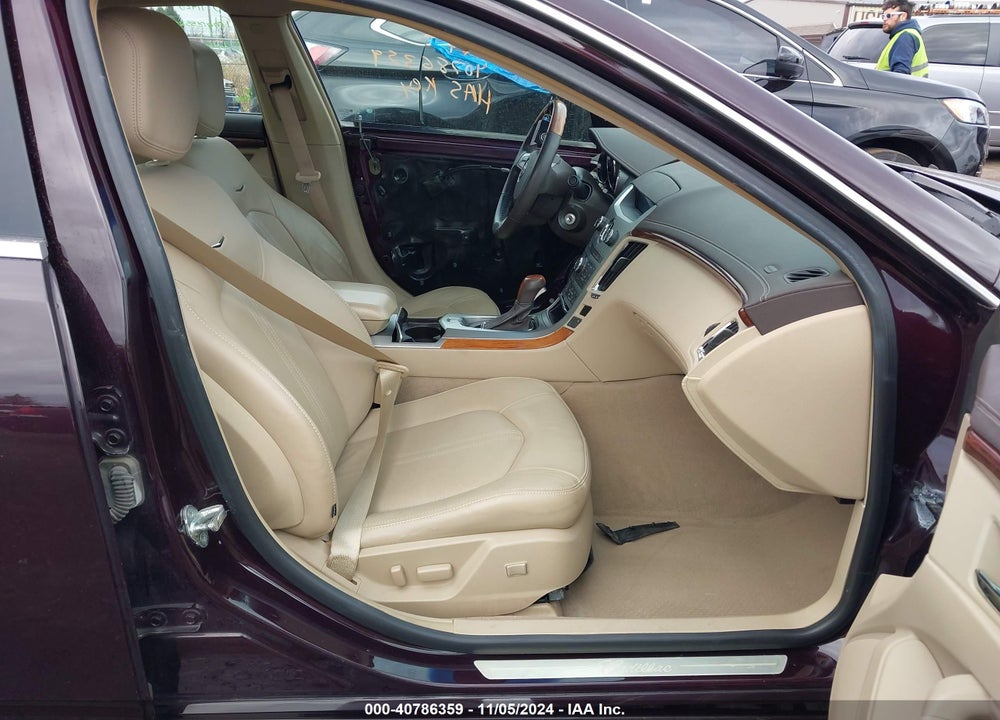 2010 CADILLAC CTS LUXURY VIN: 1G6DH5EG2A0116365