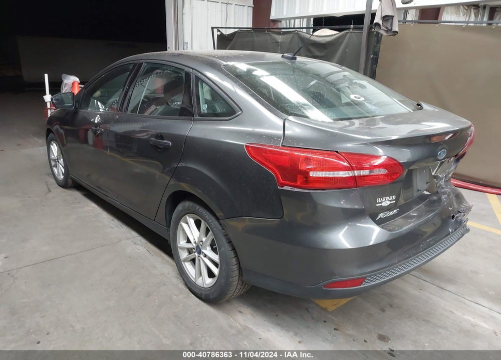 2015 FORD FOCUS SE VIN: 1FADP3F25FL249771