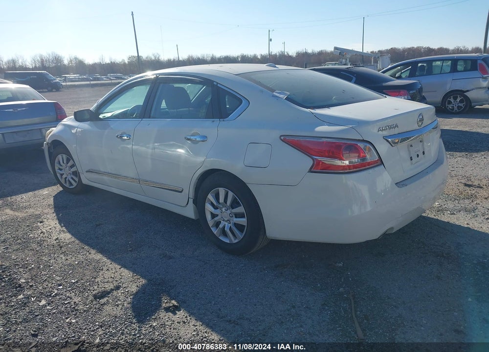 2015 NISSAN ALTIMA 2.5 S VIN: 1N4AL3AP5FC120222