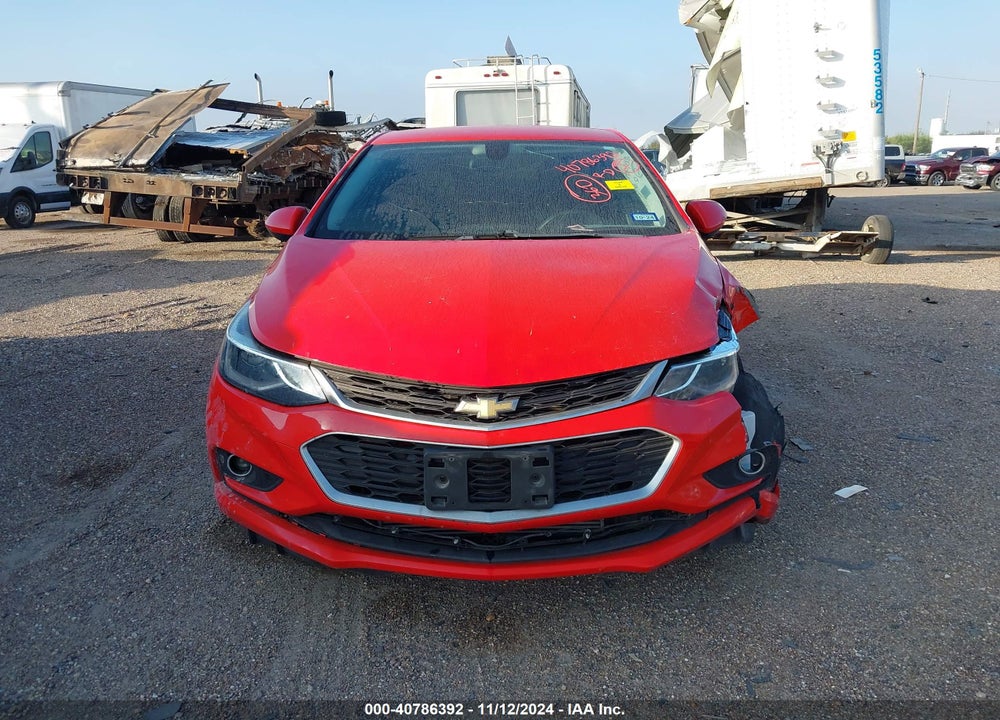 2018 CHEVROLET CRUZE LT AUTO VIN: 1G1BE5SM8J7221824