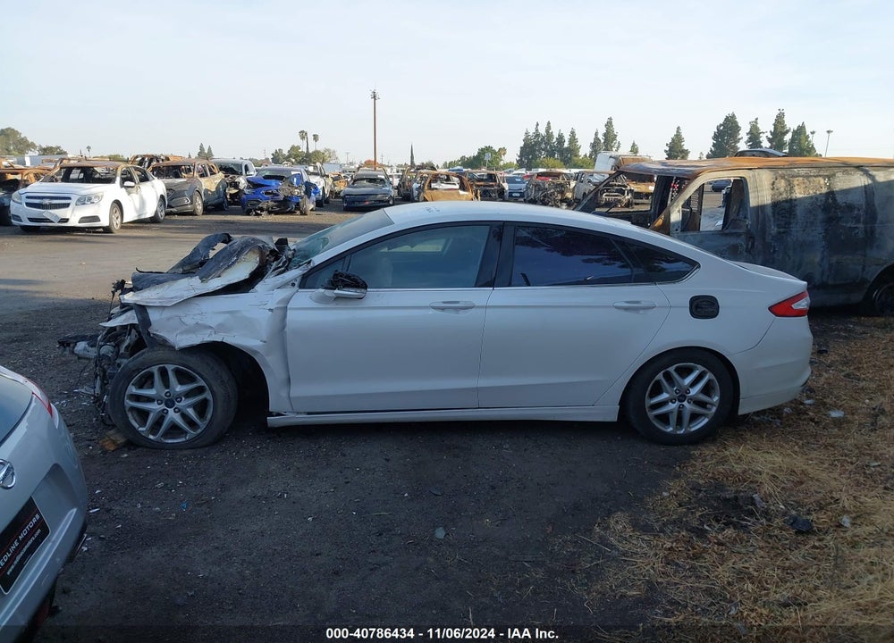 2013 FORD FUSION SE VIN: 3FA6P0HR0DR386455