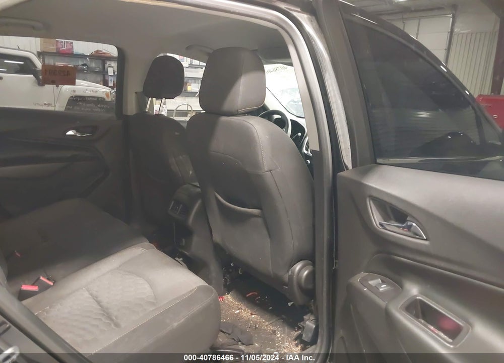 2018 CHEVROLET EQUINOX LT VIN: 2GNAXSEV9J6247940