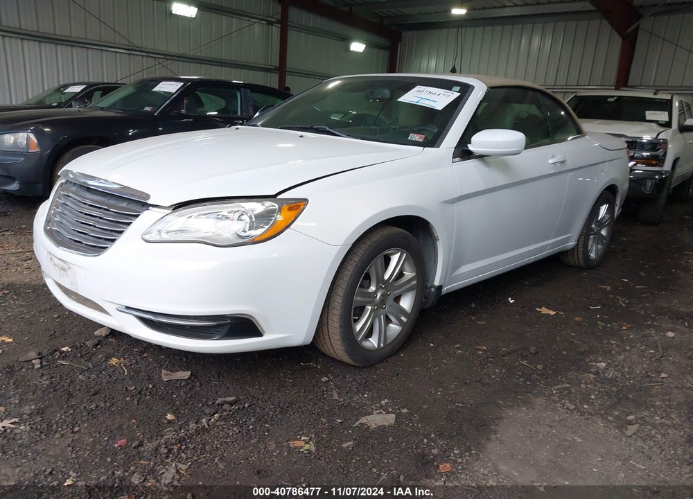 2013 CHRYSLER 200 TOURING VIN: 1C3BCBEBXDN595930
