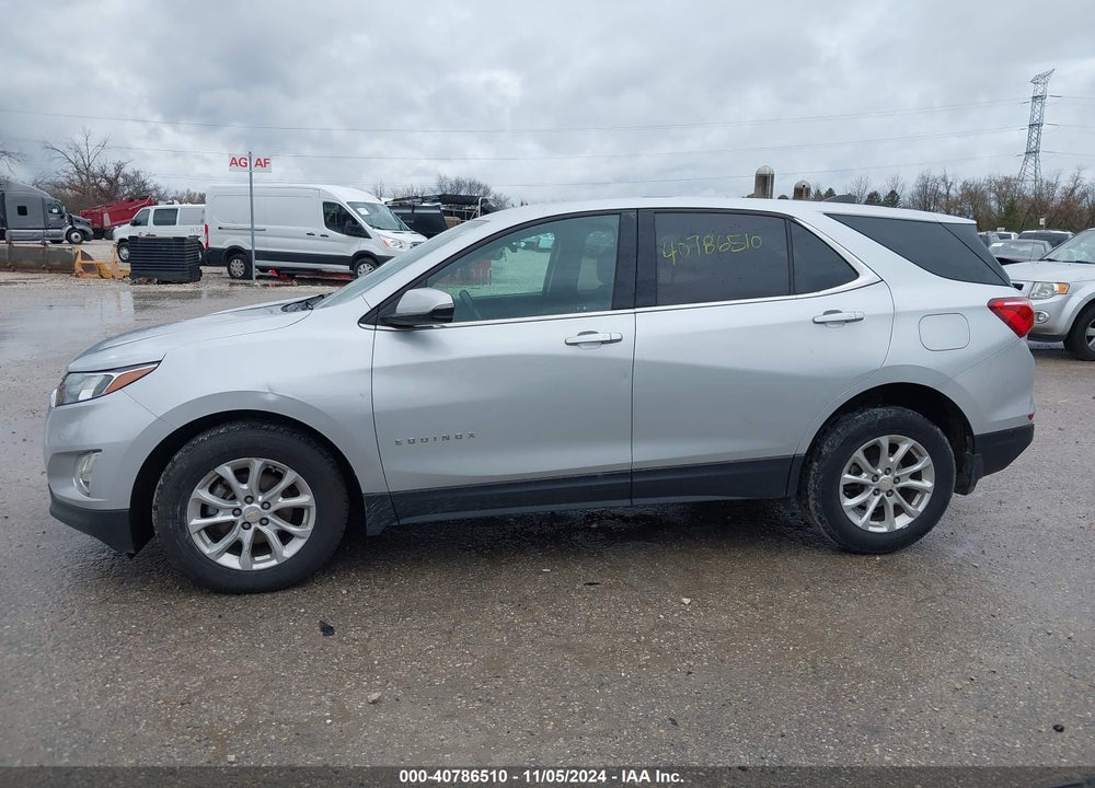 2018 CHEVROLET EQUINOX LT VIN: 2GNAXSEV5J6117587