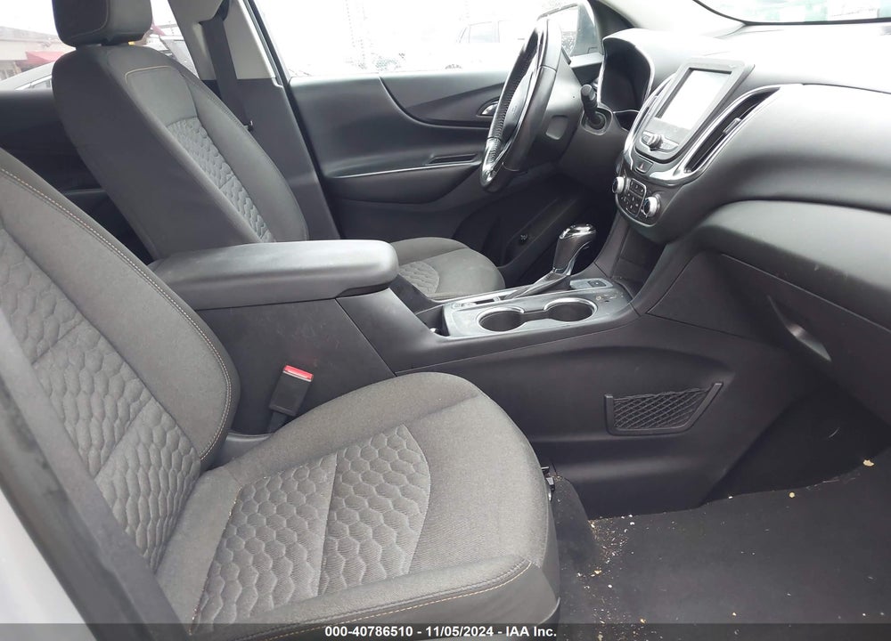 2018 CHEVROLET EQUINOX LT VIN: 2GNAXSEV5J6117587