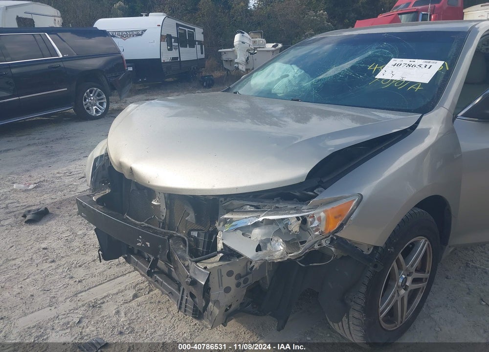 2013 TOYOTA CAMRY LE VIN: 4T1BF1FKXDU296998