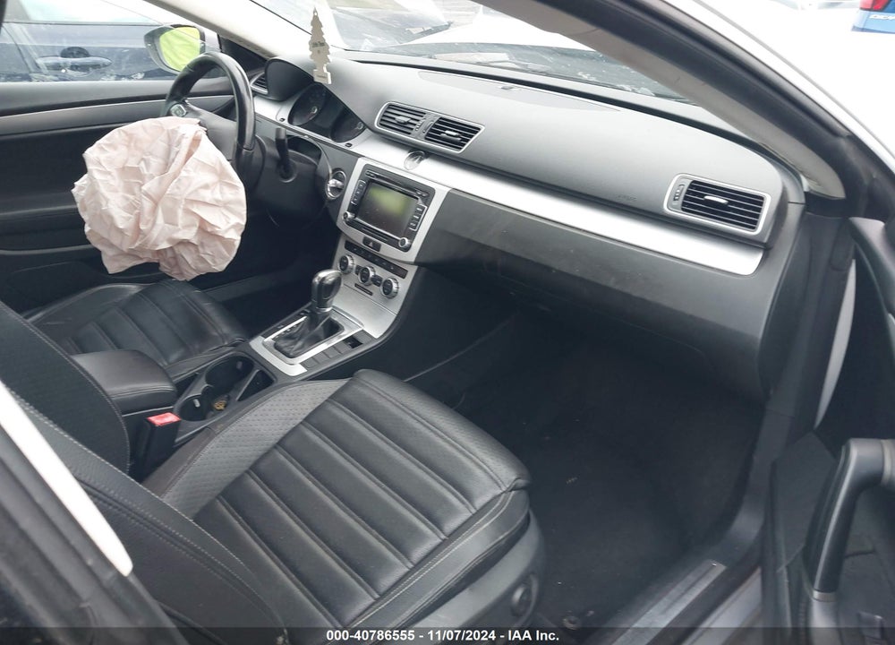 2013 VOLKSWAGEN CC 2.0T SPORT VIN: WVWBP7AN8DE533388