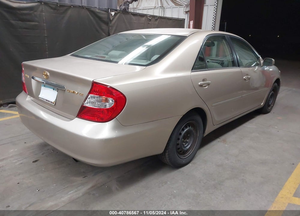 2002 TOYOTA CAMRY LE VIN: 4T1BE32K52U519627