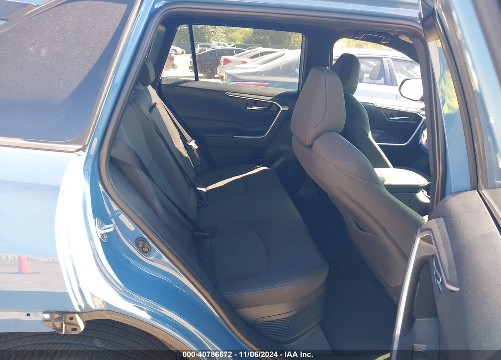 2023 TOYOTA RAV4 VIN: JTM16RFV7PJ037366