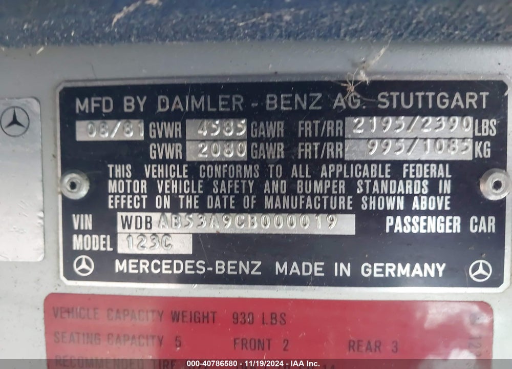 1982 MERCEDES-BENZ 300 CDT VIN: WDBAB53A9CB000019