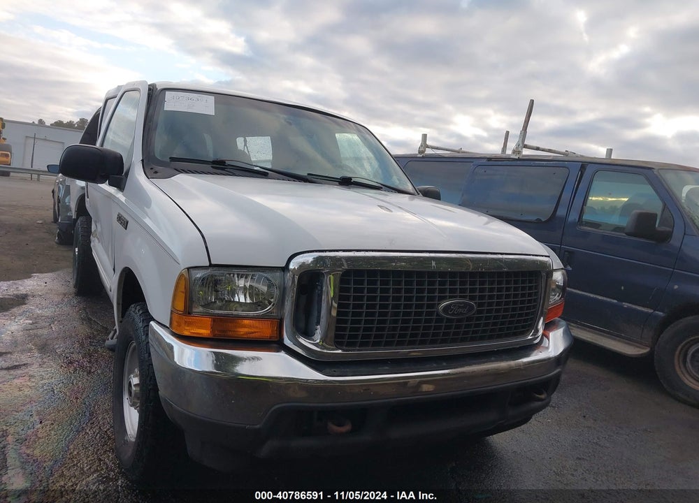 2000 FORD EXCURSION XLT VIN: 1FMNU41SXYEB26488