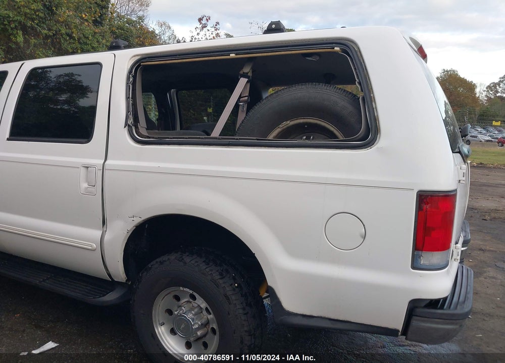 2000 FORD EXCURSION XLT VIN: 1FMNU41SXYEB26488