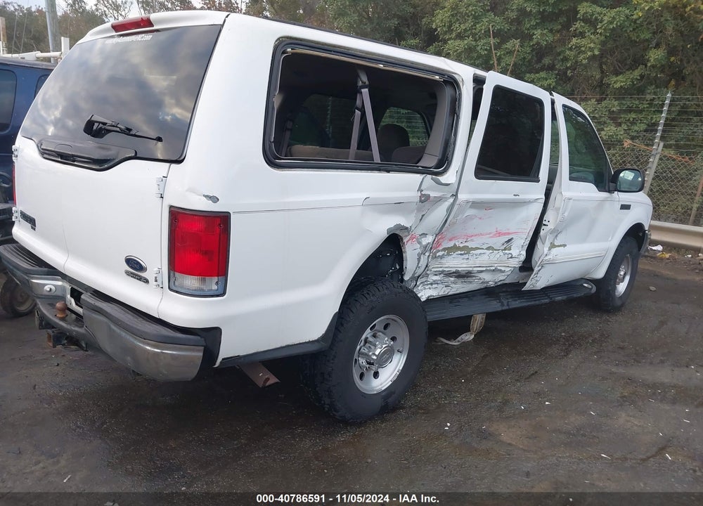 2000 FORD EXCURSION XLT VIN: 1FMNU41SXYEB26488