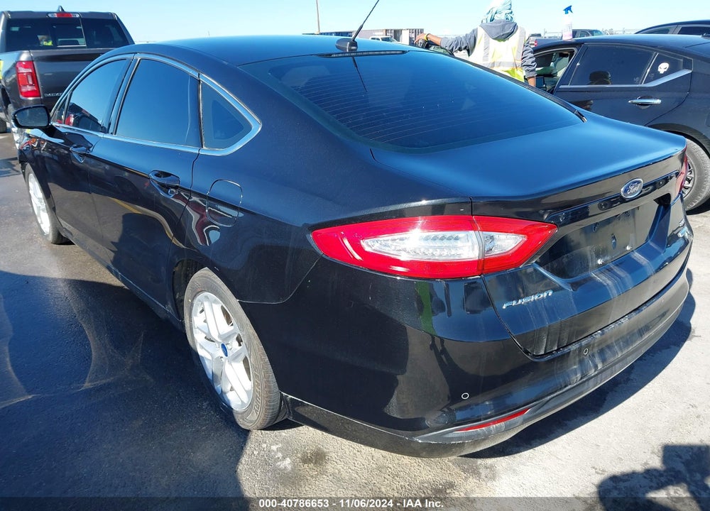 2014 FORD FUSION SE VIN: 3FA6P0HD1ER329185