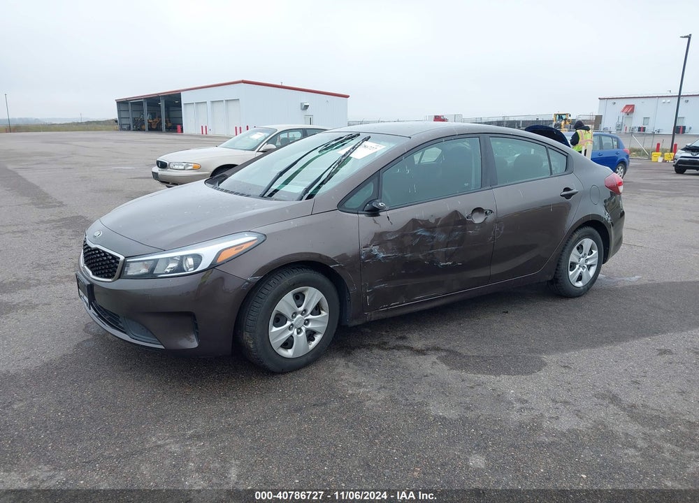 2017 KIA FORTE LX VIN: 3KPFK4A76HE058186