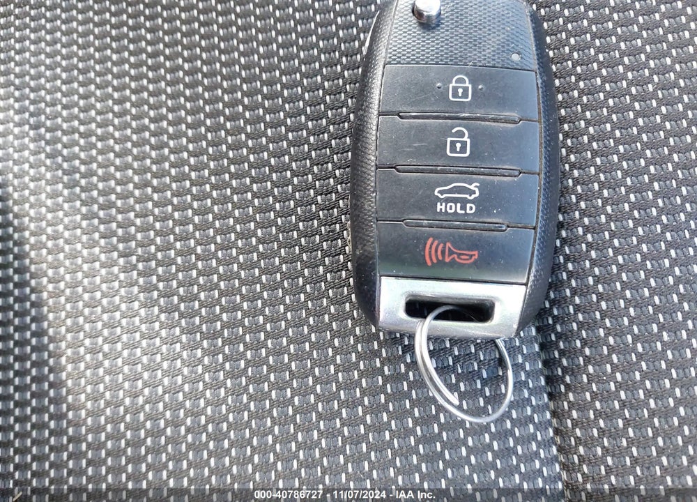 2017 KIA FORTE LX VIN: 3KPFK4A76HE058186