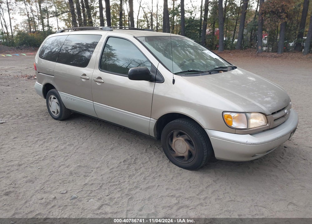 2000 TOYOTA SIENNA XLE VIN: 4T3ZF13C7YU235522