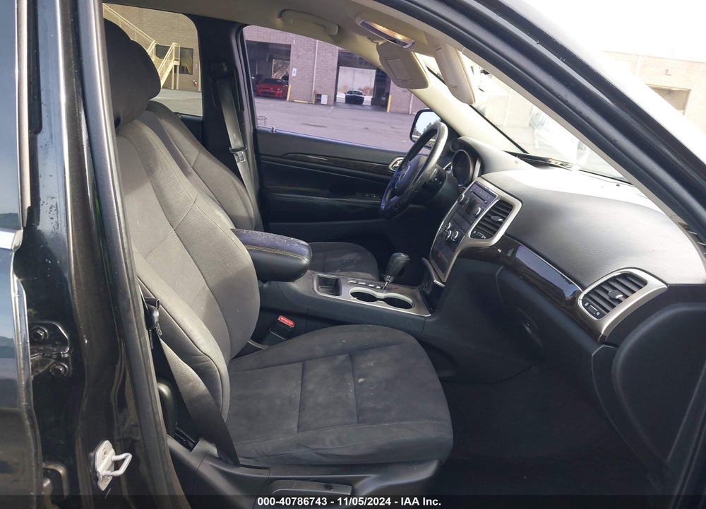 2011 JEEP GRAND CHEROKEE LAREDO VIN: 1J4RS4GG1BC568913