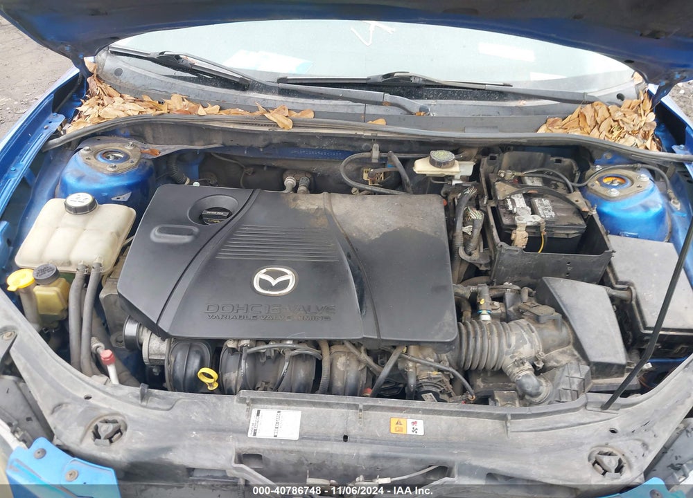 2005 MAZDA 3 S VIN: JM1BK123151240255