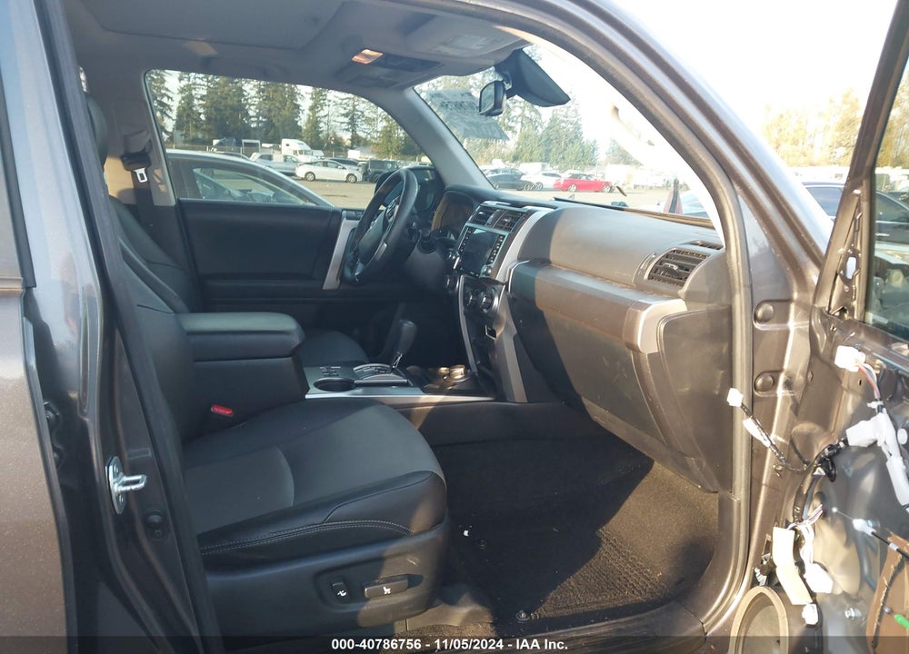 2020 TOYOTA 4RUNNER SR5 PREMIUM VIN: JTEBU5JR3L5775130