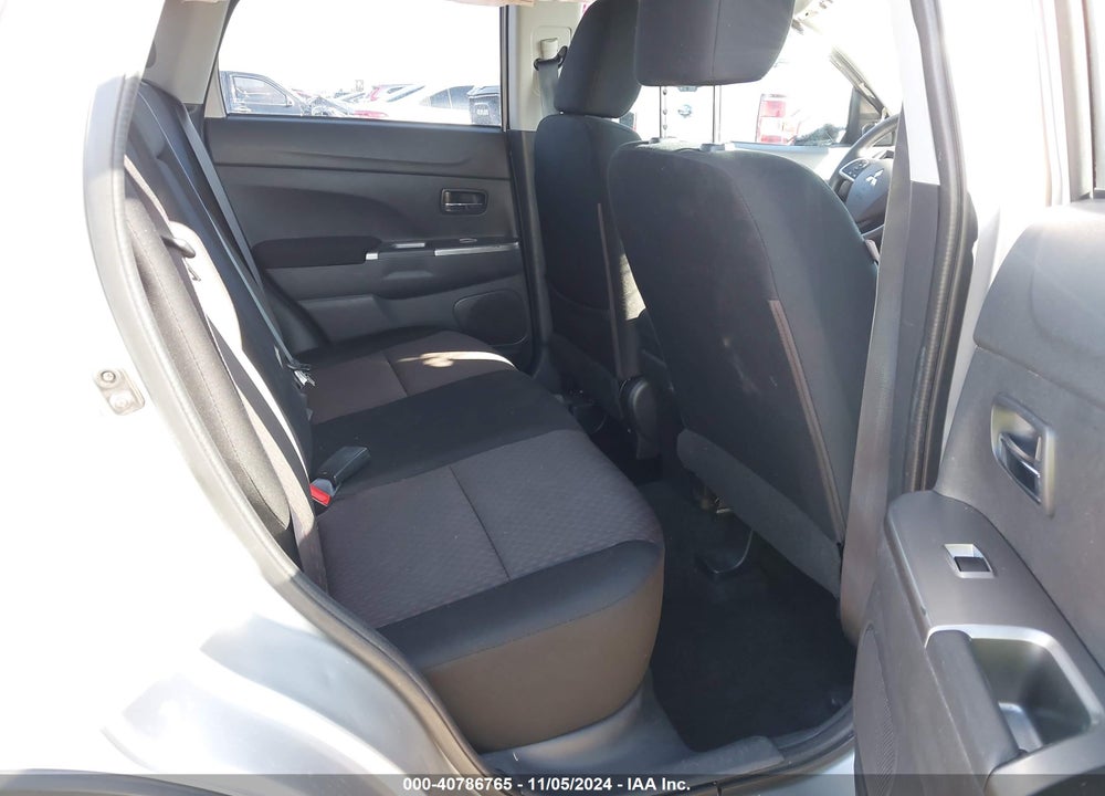 2019 MITSUBISHI OUTLANDER SPORT 2.0 ES VIN: JA4AP3AU9KU020787