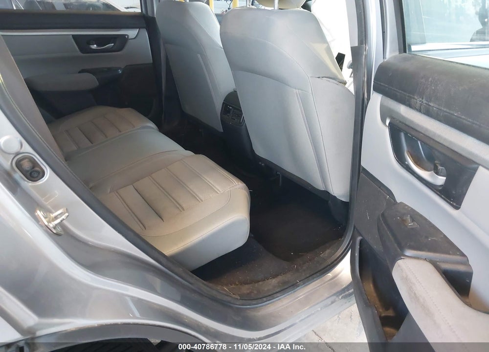 2019 HONDA CR-V LX VIN: 5J6RW6H3XKL000588