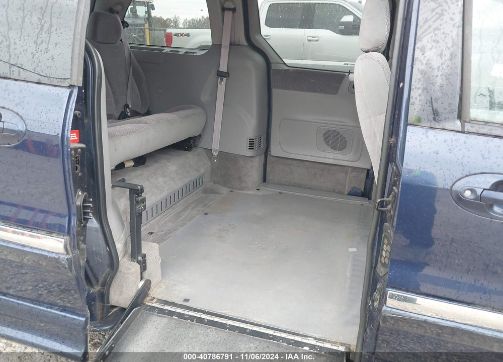 1999 FORD WINDSTAR SE VIN: 2FMZA5248XBC68199