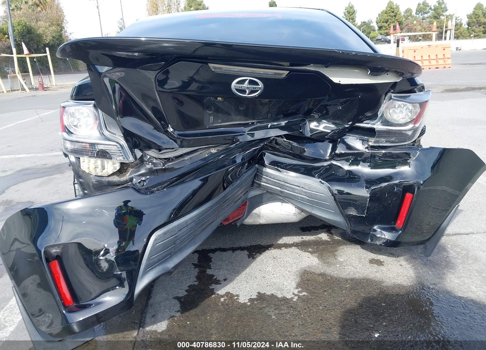 2014 SCION TC VIN: JTKJF5C70E3084294
