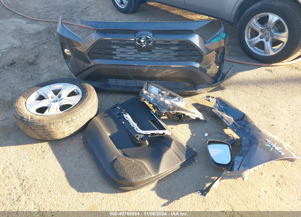 2020 TOYOTA RAV4 HYBRID XLE VIN: JTMRWRFVXLD066677