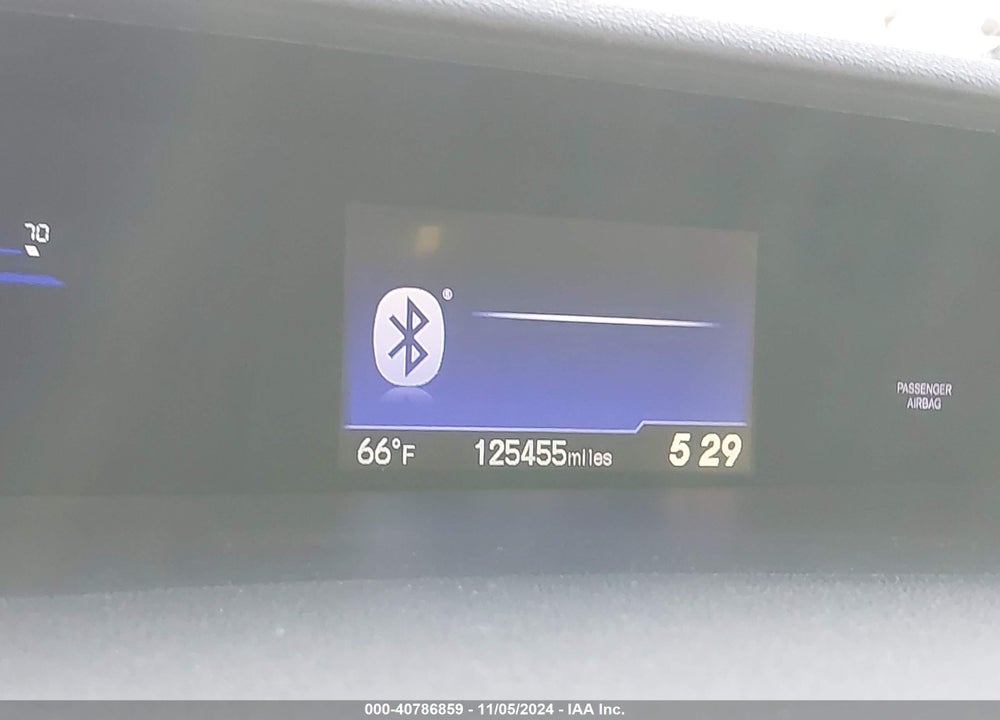 2015 HONDA CIVIC LX VIN: 19XFB2F54FE705211