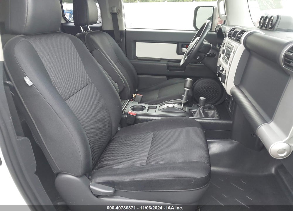2013 TOYOTA FJ CRUISER VIN: JTEBU4BF2DK165978