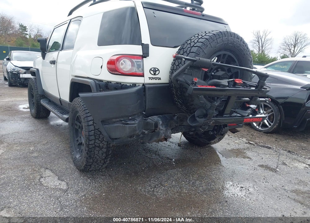 2013 TOYOTA FJ CRUISER VIN: JTEBU4BF2DK165978