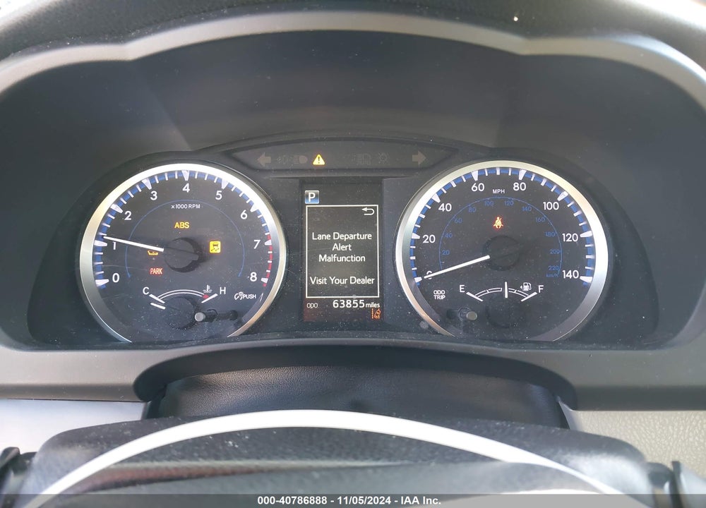 2017 TOYOTA HIGHLANDER LE PLUS VIN: 5TDZZRFH6HS234019