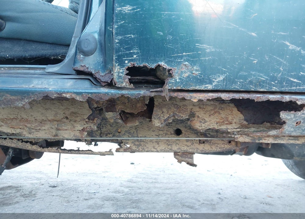 1998 FORD RANGER SPLASH/XL/XLT VIN: 1FTZR15X8WTA73391