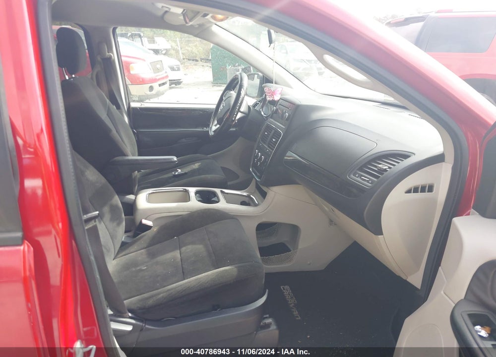 2013 DODGE GRAND CARAVAN SXT VIN: 2C4RDGCG5DR718944