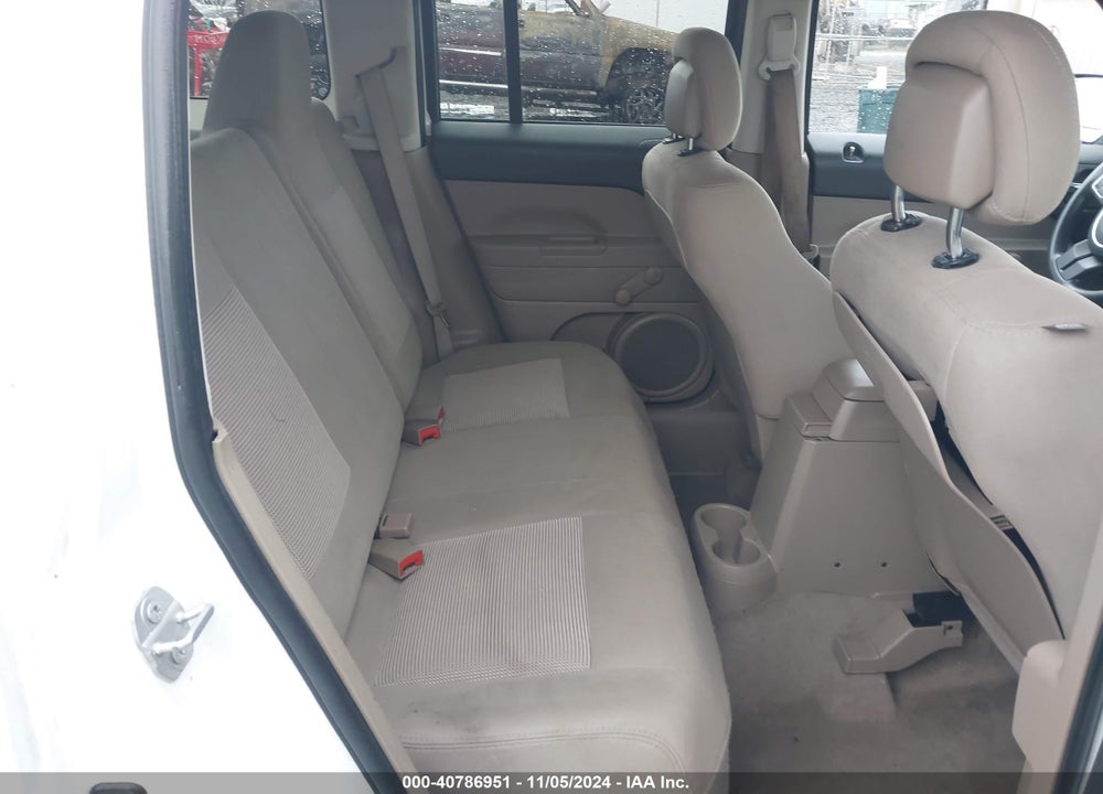 2016 JEEP PATRIOT SPORT VIN: 1C4NJPBA1GD793068
