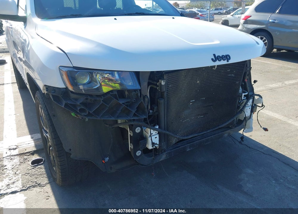 2019 JEEP GRAND CHEROKEE ALTITUDE 4X2 VIN: 1C4RJEAGXKC823999
