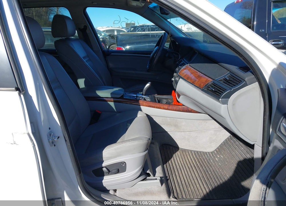 2007 BMW X5 3.0SI VIN: 5UXFE43517LY82409