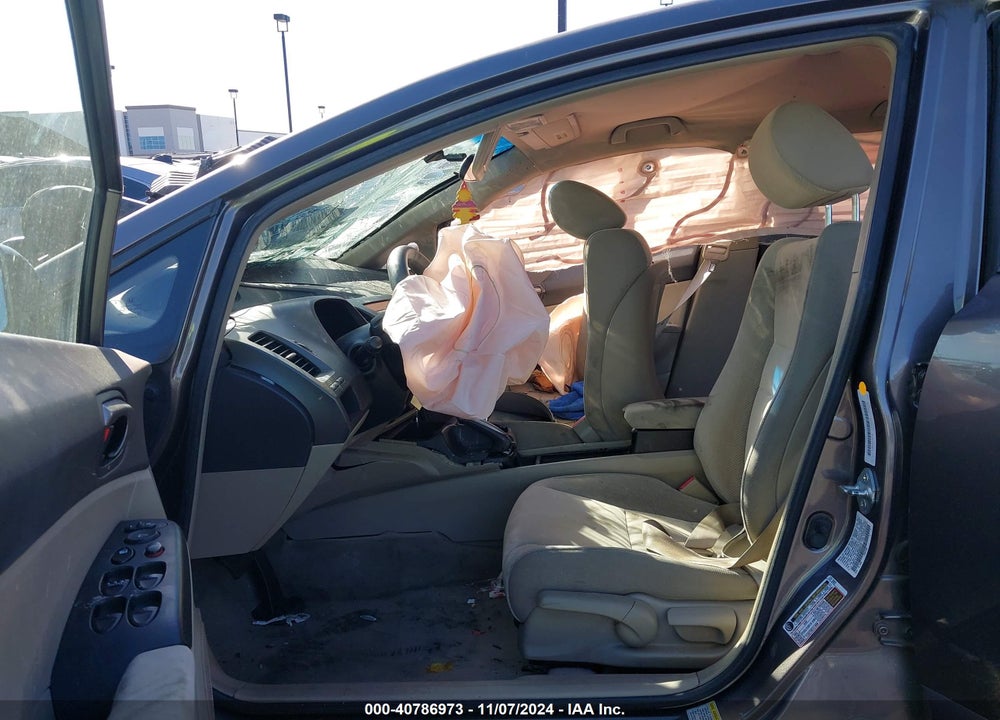 2011 HONDA CIVIC LX VIN: 19XFA1F50BE042212
