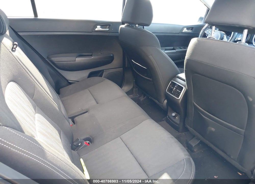 2021 KIA SPORTAGE LX VIN: KNDPM3AC8M7926107