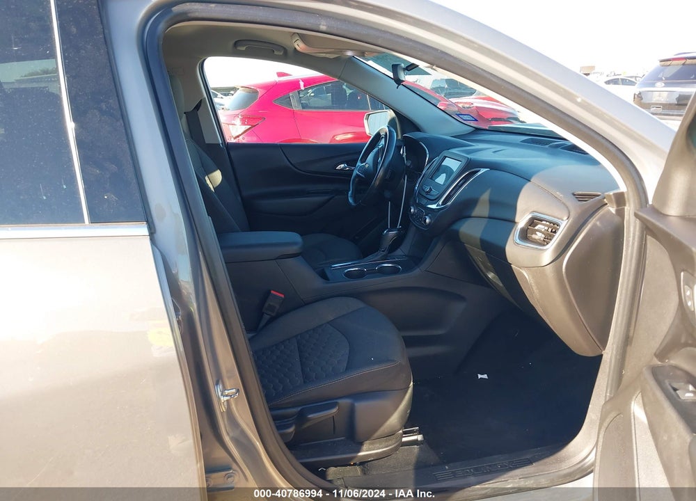 2019 CHEVROLET EQUINOX LT VIN: 3GNAXKEV7KS586439